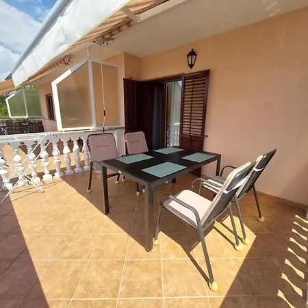 Mijo マリンスカ